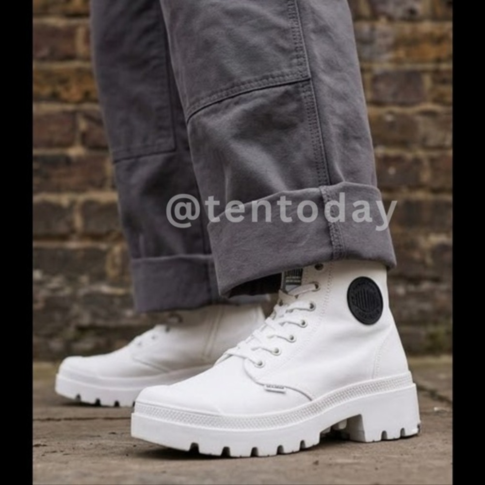 Palladium Size 9 White Canvas Chunky High Top Vegan‎ Combat Boots Sneakers Shoes